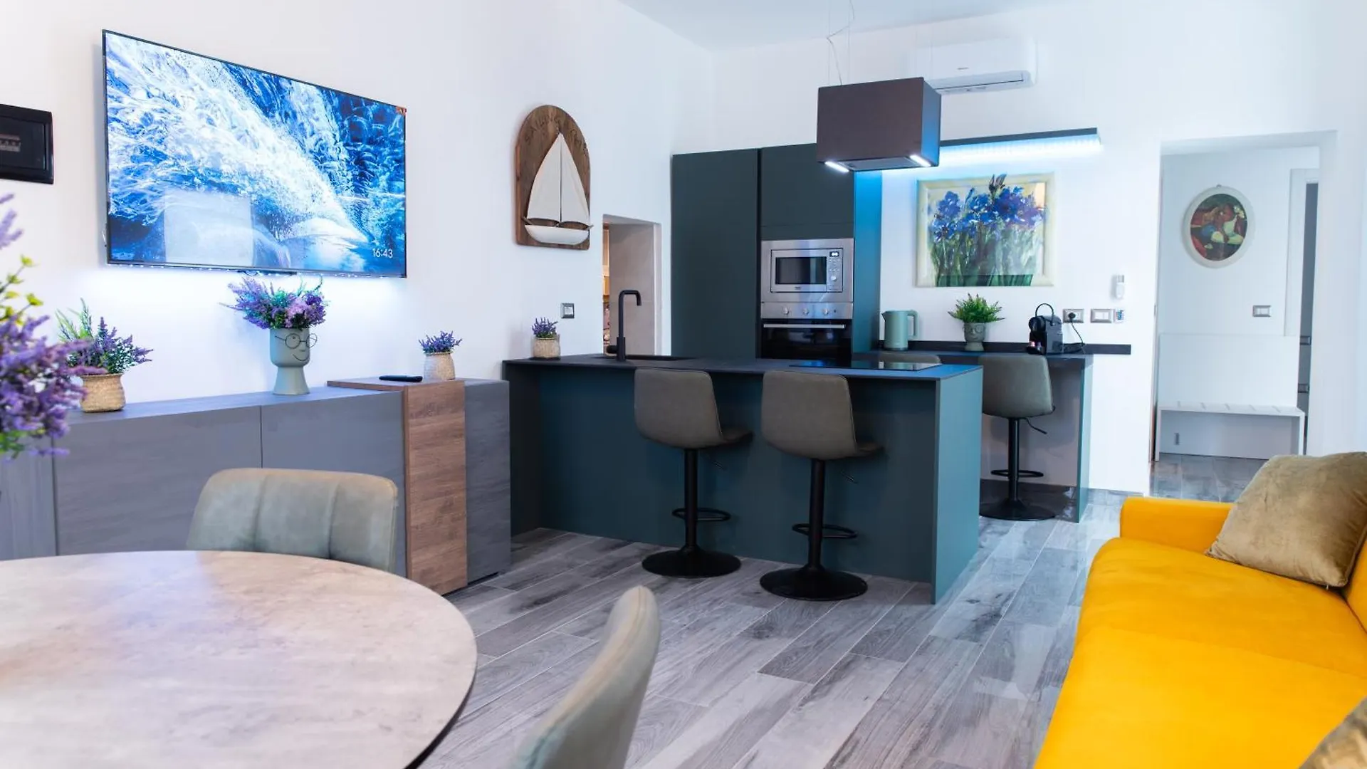 Apartment 2 Steps From Como Lake Modern Loft With Ac Abbadia Lariana Italy